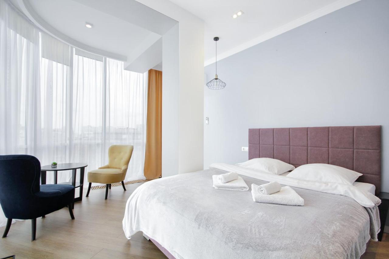Gagarin Plaza Apartment Одесса Экстерьер фото